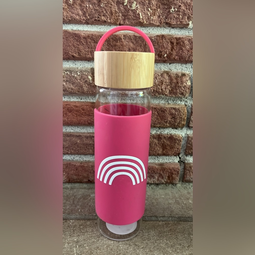 Rainbow Glass silicone bottle